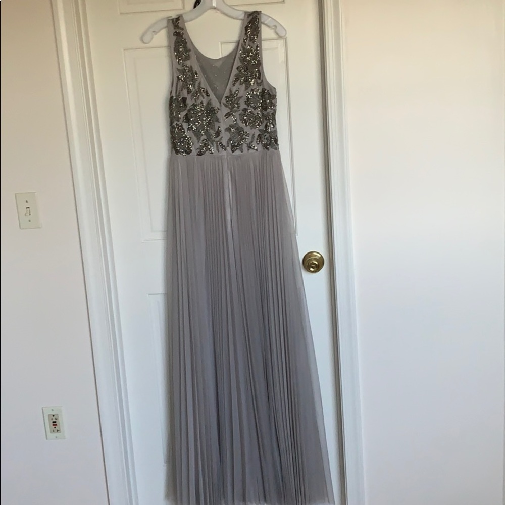 Dress - Picture 3 of 8